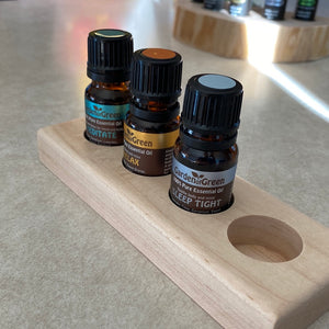 This elegant essential oil display features four 10ml holes, each crafted from quality wood of maple to store and showcase your oils in style. Perfect for home or store displays, this display adds a touch of sophistication to any decor.